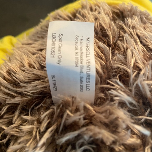 Snax The Sloth Mimicking Slow Talking Sloth Mode Plush from A Sloth Life - Picture 2 of 2